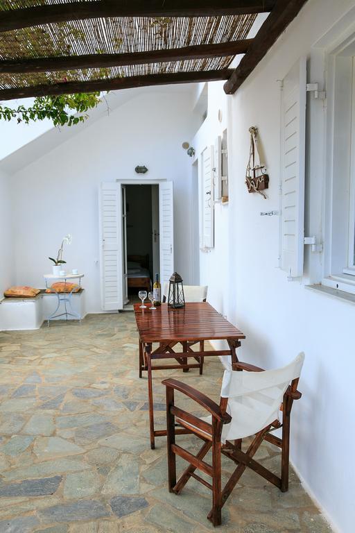 Paros Rita Studios Piso Livadi Eksteriør billede
