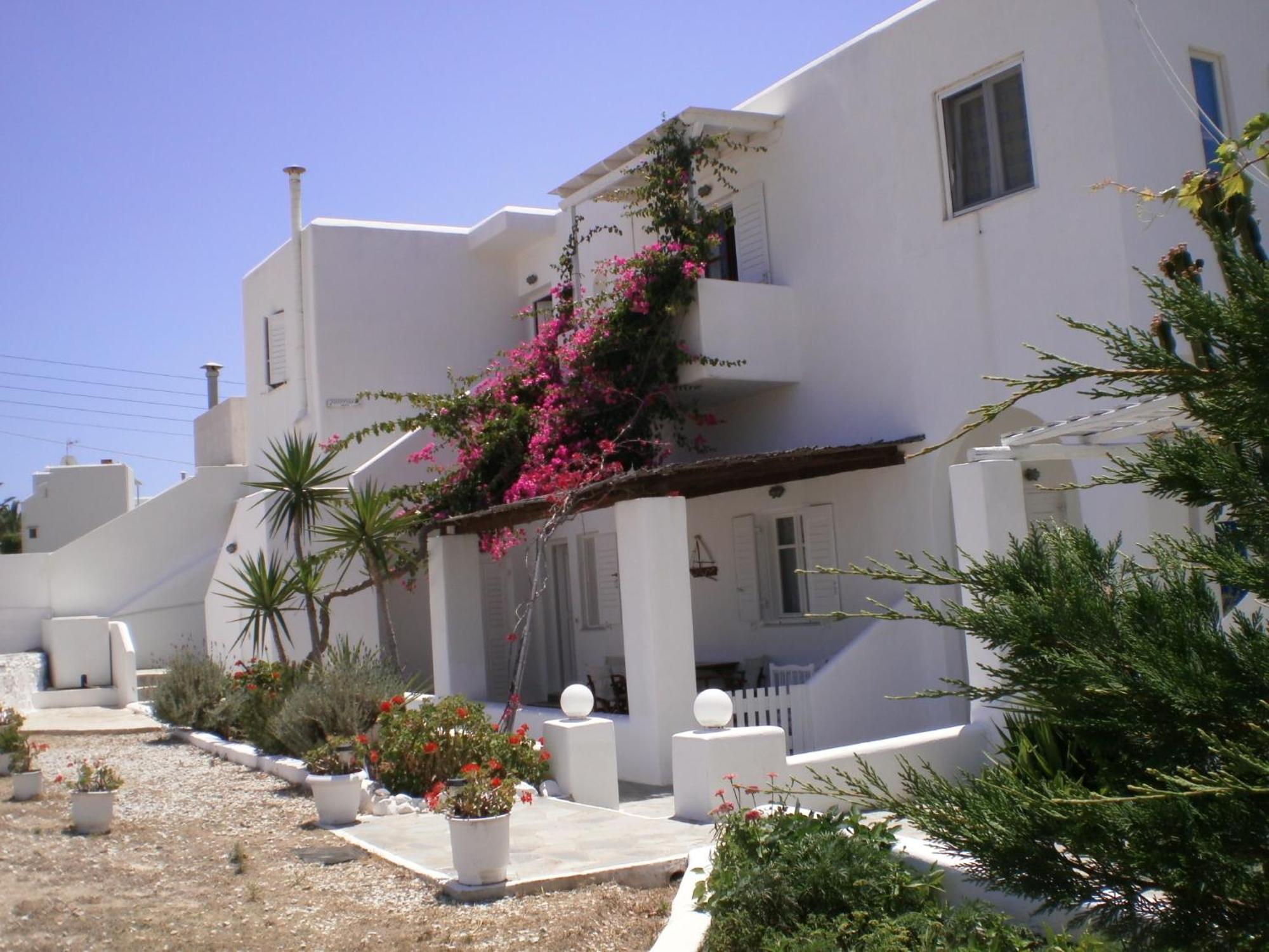 Paros Rita Studios Piso Livadi Værelse billede